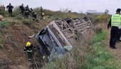 NAJMANJE DVE OSOBE U TEŠKOM STANJU: Ovo su najnovije informacije o povređenima u teškoj nesreći kod Sremske Mitrovice