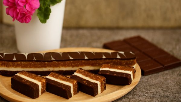 КИКИРИКИ БАЈАДЕРА: Домаћа посластица која се топи у устима