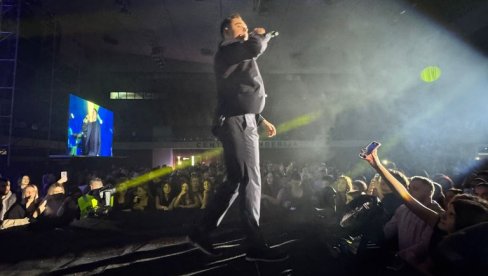 PEVAČ PRIVEDEN U TURSKOJ: Objavio snimak sa lica mesta - Završio sam u policiji, ovo vozilo me je samo pokupilo (FOTO)