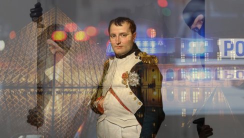 FILMSKA PLJAČKA LUVRA: Za sedam minuta nestali Napoleonovi dragulji vredni milione - ceo Pariz vrvi od policije (FOTO/VIDEO) FILMSKA PLJAČKA LUVRA: Za sedam minuta nestali Napoleonovi dragulji vredni milione - ceo Pariz vrvi od policije (FOTO/VIDEO)