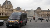 ОСТАЈЕ ПОД СУДСКИМ НАДЗОРОМ: Једна од осумњичених за пљачку Лувра пуштена из притвора