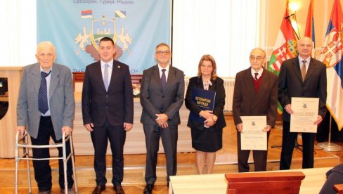 OKTOBARSKE SVEČANOSTI LOKALNIH SAMOUPRAVA U SRBOBRANU, VRBASU I U BAČKOJ PALANCI   Dani opština i - oslobođenja