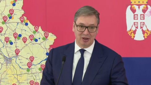 SRBIJA SE VRAĆA SVOJIM KORENIMA: Vučić na potpisivanju 4.000 ugovora za sredstva za kupovinu seoskih kuća (VIDEO)