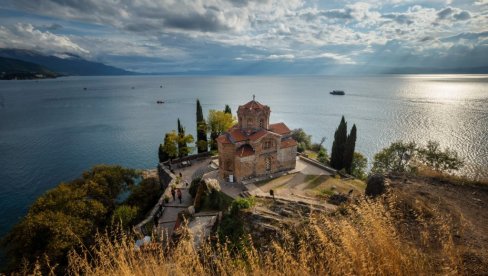 PRVE NAGRADE U BiH I SLOVENIJU : Poznati pobednici 20. Međunarodne izložbe fotografija „Pravoslavlje na internetu“ PRVE NAGRADE U BiH I SLOVENIJU : Poznati pobednici 20. Međunarodne izložbe fotografija „Pravoslavlje na internetu“