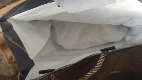 U KOLIMA VOZILI KOKAIN: Salušano dvoje uhapšenih na Paliluli