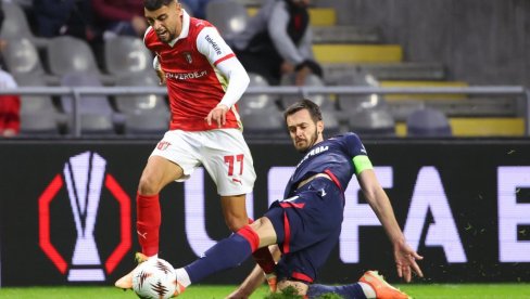 ZVEZDA NOKAUTIRANA U BRAGI: Lider Lige Evrope preslišao srpskog prvaka ZVEZDA NOKAUTIRANA U BRAGI: Lider Lige Evrope preslišao srpskog prvaka