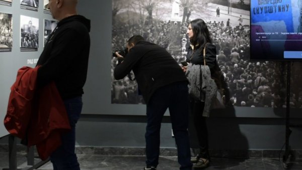 „ЗИДОВИ ПАМТЕ“: Изложба плаката у Музеју у Смедереву „ЗИДОВИ ПАМТЕ“: Изложба плаката у Музеју у Смедереву