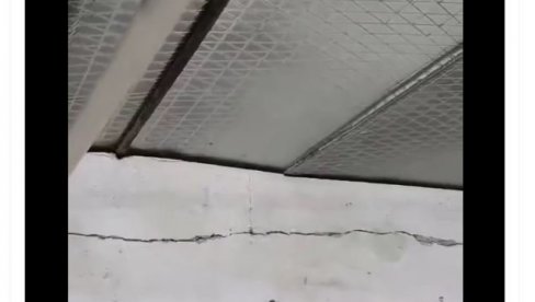 BLOKADERI PONOVO UHVAĆENI U LAŽI: Šire paniku i pokušavaju da prevare građane - snimak koji kruži mrežama nije iz Srbije (VIDEO) BLOKADERI PONOVO UHVAĆENI U LAŽI: Šire paniku i pokušavaju da prevare građane - snimak koji kruži mrežama nije iz Srbije (VIDEO)