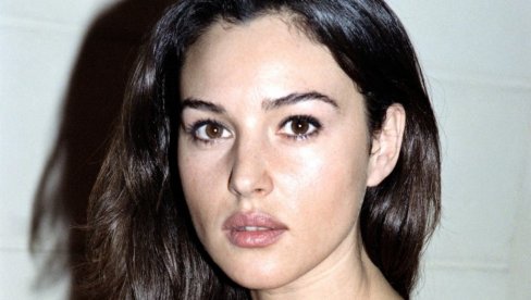 OVAKO JE MONIKA BELUČI IZGLEDALA NA SVOM PRVOM VENČANJU: Tada nije ni slutila da će imati svetsku slavu (FOTO)