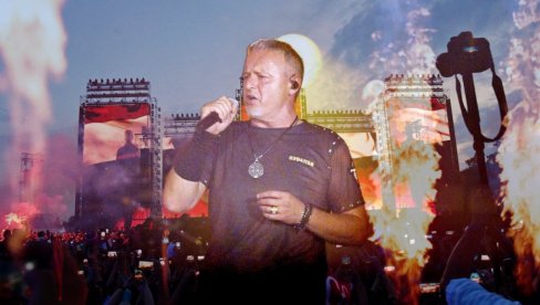 TOMPSON ULAZI U POLITIKU? Macan: Nikad ne reci nikad