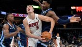 SRBIN JE NEZAUSTAVLJIV: Nikola Jović u meču karijere predvodio Hitse do nestvarne pobede (VIDEO) SRBIN JE NEZAUSTAVLJIV: Nikola Jović u meču karijere predvodio Hitse do nestvarne pobede (VIDEO)