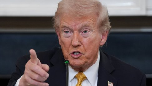 AMERIKA SE SPREMA ZA NOVI RAT? Najveći ratni brod poslat na Karibe