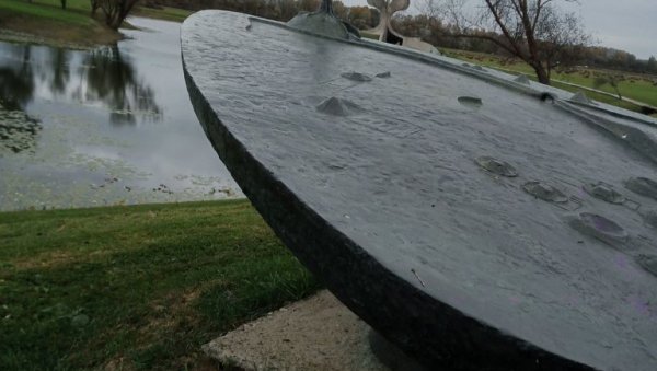 БОЖЕ НАШ, ПОМИЛУЈ НАС: Београдски богослови у Јасеновац БОЖЕ НАШ, ПОМИЛУЈ НАС: Београдски богослови у Јасеновац