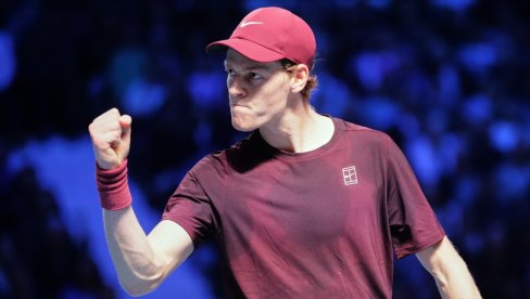 FURIOZNI SINER! Italijan se plasirao u osminu finala Mastersa u Parizu FURIOZNI SINER! Italijan se plasirao u osminu finala Mastersa u Parizu