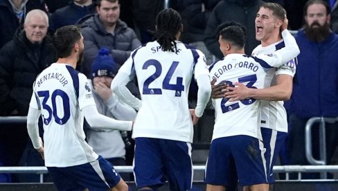 ZA LJUBITELJE BRZE ISPLATE: Goleade u prvom poluvremenu