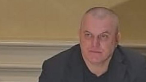 DALIBOR MARKOVIĆ IZ BEČA: Puna podrška Vučiću, apelujem na građane Srbije da ne veruju prevarantima