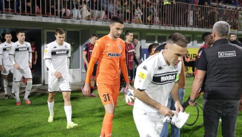 PRENOS, ČUKARIČKI - PARTIZAN: Gol na Banovom brdu PRENOS, ČUKARIČKI - PARTIZAN: Gol na Banovom brdu