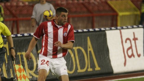 MEČEVI U EVROPI SU MERODAVNI: Miljenik delija imao šta da kaže pred Lil MEČEVI U EVROPI SU MERODAVNI: Miljenik delija imao šta da kaže pred Lil