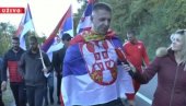 IMAMO SAMO JEDNOG PREDSEDNIKA KOJI NIKADA NE ODUSTAJE OD NAS Pogledajte kako kolona Srba s KiM ide put Novog Sada (VIDEO) IMAMO SAMO JEDNOG PREDSEDNIKA KOJI NIKADA NE ODUSTAJE OD NAS Pogledajte kako kolona Srba s KiM ide put Novog Sada (VIDEO)