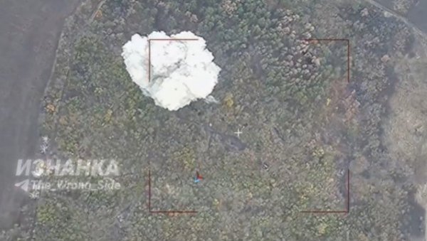 РУСИ ИСКАНДЕРОМ РАЗОРИЛИ УКРАЈИНСКУ БАЗУ: Погледајте убојити снимак акције (ВИДЕО) РУСИ ИСКАНДЕРОМ РАЗОРИЛИ УКРАЈИНСКУ БАЗУ: Погледајте убојити снимак акције (ВИДЕО)