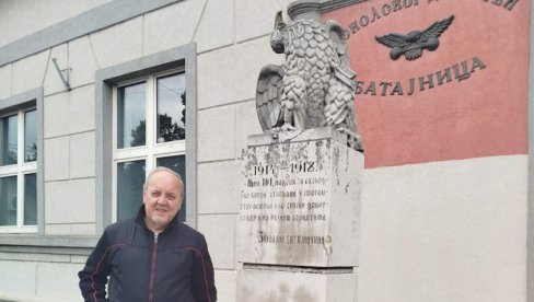 TRI ŽIVOTA SPOMENIKA SREMSKIM JUNACIMA VELIKOG RATA: Kameni orao u Batajnici krije nestvarnu sagu o borbi protiv zaborava