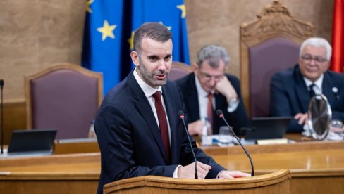 EVO ŠTA PIŠE U DOKUMENTU: Spajić odbio inicijativu o srpskom jeziku, državljanstvu i trobojci