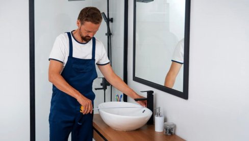 Kako sprečiti vlagu i buđ: Funkcionalno kupatilo bez problema Kako sprečiti vlagu i buđ: Funkcionalno kupatilo bez problema