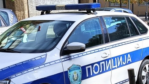 BACILI BOMBU U DVORIŠTE: Uhapšen dvojac osumnjičen za izazivanje opšte opasnosti BACILI BOMBU U DVORIŠTE: Uhapšen dvojac osumnjičen za izazivanje opšte opasnosti