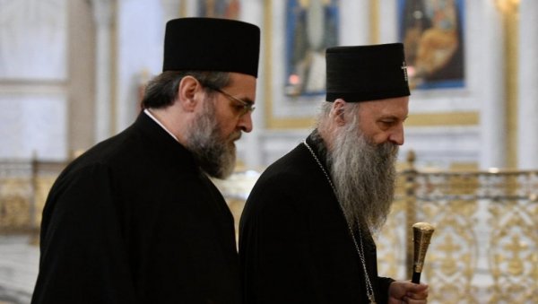 МИР У СВАКОМ ОД НАС, А ОНДА И МИР МЕЂУ НАМА Цела порука патријарха Порфирија са парастоса страдалима у Новом Саду МИР У СВАКОМ ОД НАС, А ОНДА И МИР МЕЂУ НАМА Цела порука патријарха Порфирија са парастоса страдалима у Новом Саду