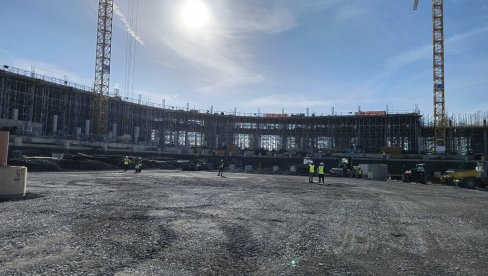 Vučić u obilasku gradilišta Nacionalnog stadiona (FOTO/VIDEO)