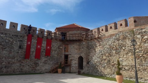 ТВРЂАВА ФЕТИСЛАМ У КЛАДОВУ:  Бисер на Дунаву изнова оживљава историју