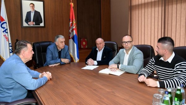 ГРАЂАНСКА ИНИЦИЈАТИВА СРПСКА НАРОДНА СЛОГА ПРИСТУПИЛА СРПСКОЈ ЛИСТИ: Спасић повукао кандидатуру за Клокот