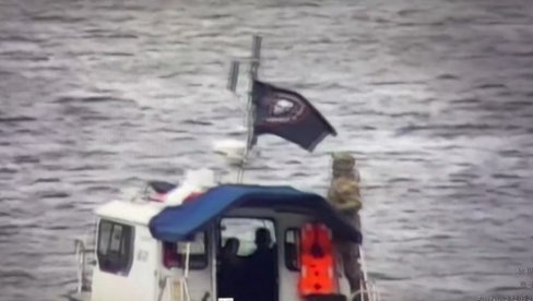 ПРИМЕЋЕНА ЗАСТАВА ВАГНЕРА У БЛИЗИНИ НАТО ЗЕМЉЕ: Руска обалска стража уочена са познатим симболом, хитно се огласила Естонија (ФОТО/ВИДЕО)