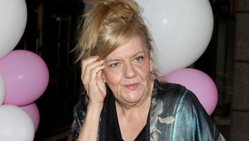 MARINA TUCAKOVIĆ BI DANAS NAPUNILA 72. GODINE: Evo kako je uvek proslavljala rođendane i šta joj je bilo najbitnije