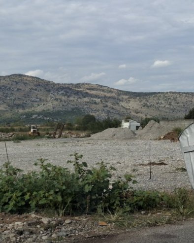 МИЛАН КНЕЖЕВИЋ ИМА НОВУ ИДЕЈУ ЗА ГРАДЊУ СПОРНОГ ПОСТРОЈЕЊА ЗА ПРЕЧИШЋАВАЊЕ ВОДЕ: Брацо може да спасе Ботун