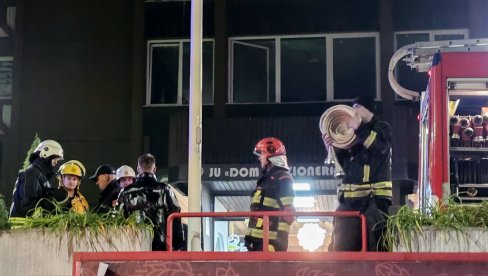 ЦРНИ БИЛАНС Све више страдалих: Најмање девет особа погинуло у пожару у Дому пензионера у Тузли