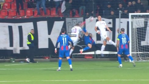 ПАРТИЗАН ПРВИ ПОСЛЕ ИСТОРИЈСКОГ МЕЧА! Јавор пунио мрежу црно-белих, а онда чудесан преокрет уз нестварне маказице! (ВИДЕО)