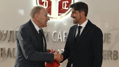 ВЕЉКО, ШТО ДУЖЕ ДА ОСТАНЕШ! Драган Џајић о доласку Пауновића на место селектора