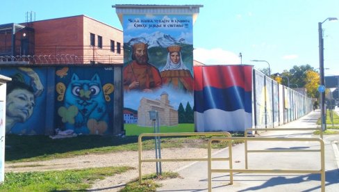 POČAST POGINULIMA: Oslikan mural na zidinama ženskog zatvora