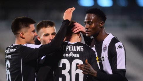 МИ СМО УСПАВАНИ ДИВ, ДРУГО МЕСТО НА ТАБЕЛИ НИЈЕ ОПЦИЈА! Прво обраћање новог тренера Партизана од кад је стигао у клуб