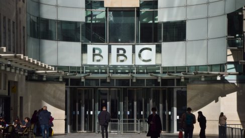 POSLE 20 GODINA: Poznata voditeljka napušta BBC