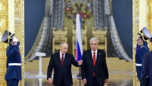 МОСКВА ПРИДАЈЕ ОГРОМАН ЗНАЧАЈ ДОКУМЕНТУ: У Кремљу потписана важна декларација