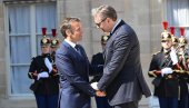 VUČIĆ SA MAKRONOM U PALATI U PARIZU: Radna večera počinje u 20.45 sati, razgovaraće se o važnim temama