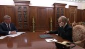 ГУВЕРНЕР ИЗНЕО СКРОЗ НОВИ ПРЕДЛОГ ПУТИНУ: Није могао ни да сања да ће чути овакав одговор (ВИДЕО)