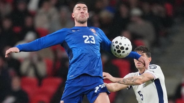 КАКАВ ОБРТ! Душан Влаховић облачи дрес европског гиганта?