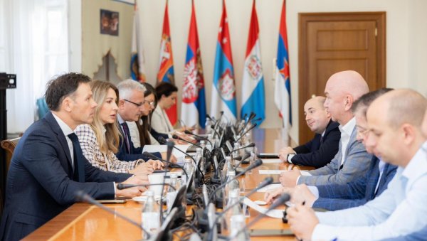 УБРЗО ОЧЕКУЈЕМО ОДГОВОР ОФАЦ-А Ђедовић Хандановић: Руси су већински власници НИС-а и на њима је одлука