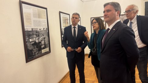 SELAKOVIĆ U BANJALUCI: Otvorio izložbu Ivo Andrić i Italija - dokumenta