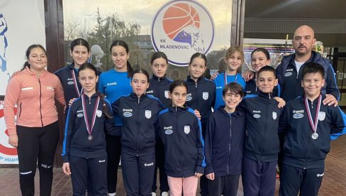 USPEH NAJMLAĐIH KARATISTA ZRENJANINA NA KUPU SRBIJE: Šest medalja sjajan rezultat