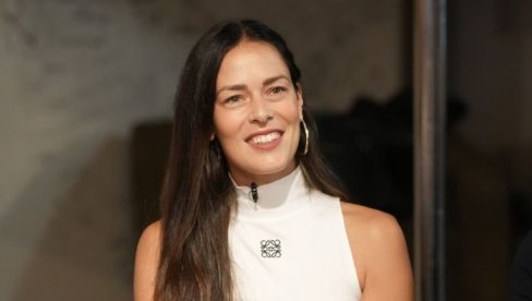 ANA IVANOVIĆ POKAZALA KAKO IZGLEDA NJEN DOM U BEOGRADU: Kameni zidovi i minimalni detalji u dnevnoj sobi (VIDEO)