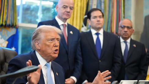 АМЕРИКА НЕ МОЖЕ ДА ВЕРУЈЕ: Ево шта је Доналд Трамп управо урадио (ВИДЕО)